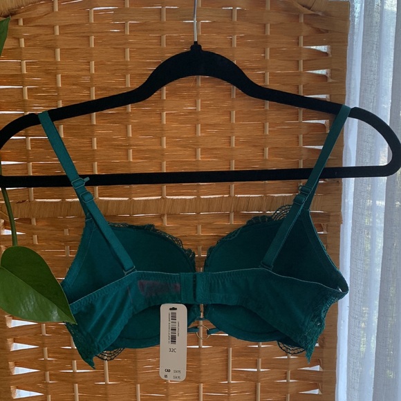 La senza - beyond sexy classic plunge size 32C - Picture 3 of 3